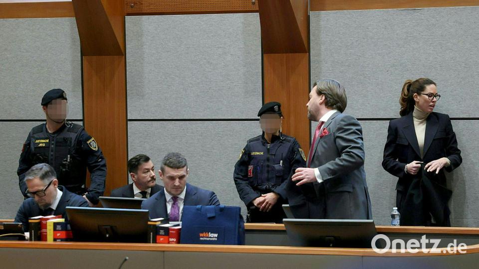 Das Ehepaar Benko hat sich laut Verteidigung zum ersten Mal seit Beginn der U-Haft von René Benko im Januar 2025 gesehen. Bild: Expa/Johann Groder/APA/dpa