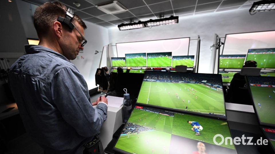 Der Videobeweis zieht im Sommer 2027 nach Frankfurt um. (Archivbild) Bild: Federico Gambarini/dpa