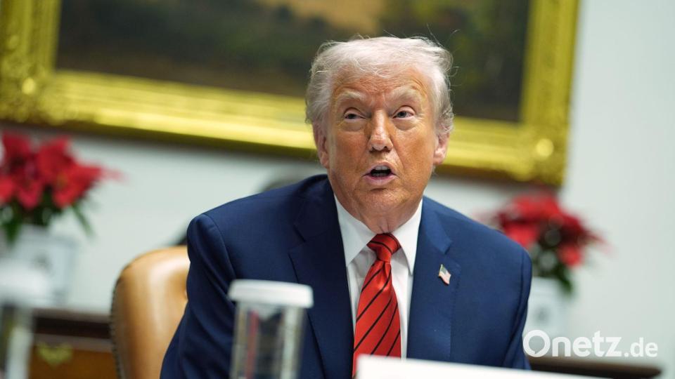 Seit Wochen verschärft Trump den Ton gegenüber Venezuela. Bild: Evan Vucci/AP/dpa