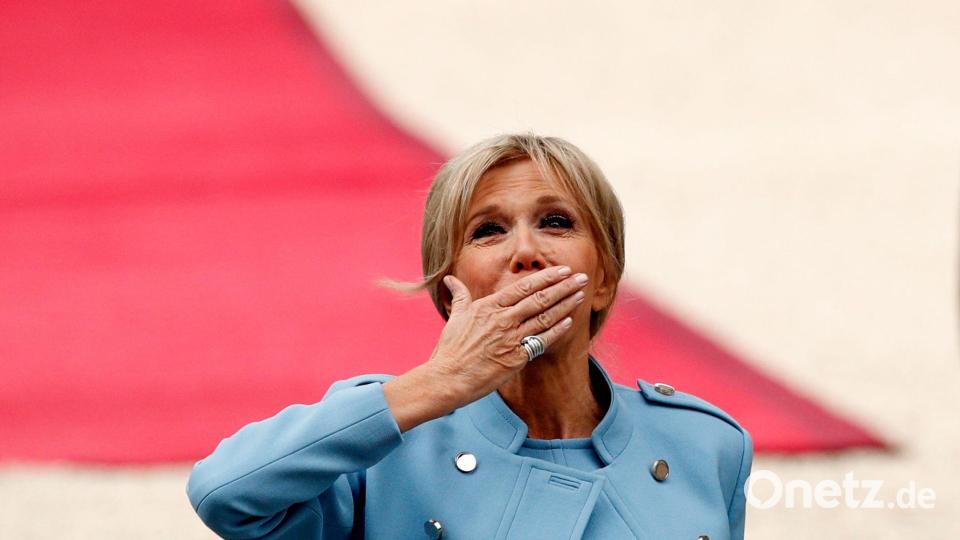 Nach jahrelanger Beziehung heirateten Emmanuel und Brigitte 2007. (Archivbild) Bild: Yoan Valat/POOL EPA/AP/dpa