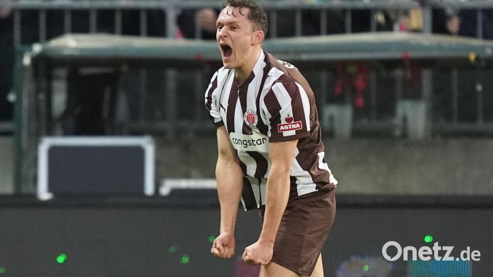 Große Freude: St. Paulis Martijn Kaars stellt gegen Heidenheim seine Torjäger-Qualitäten unter Beweis. Bild: Marcus Brandt/dpa
