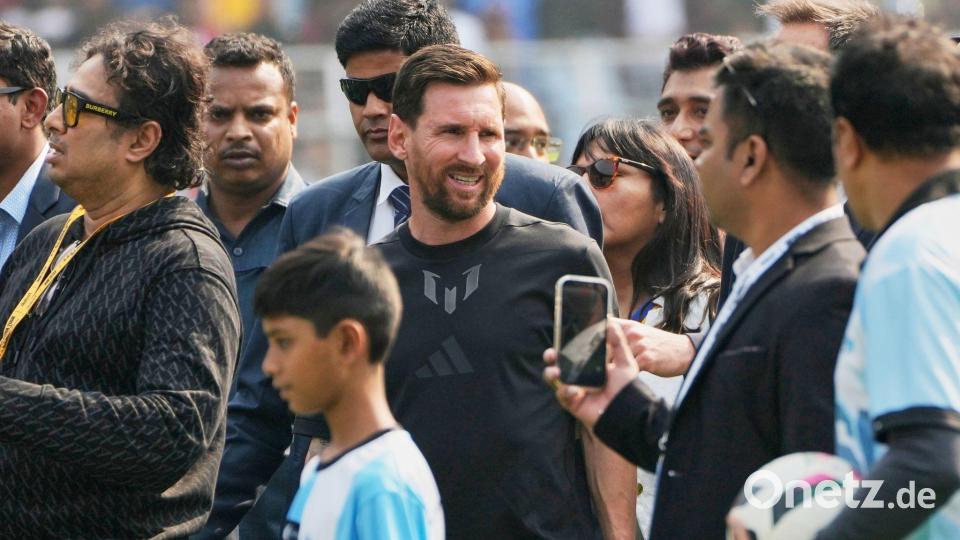 Fußball-Star Lionel Messi ist in Indien unterwegs. Bild: Bikas Das/AP/dpa