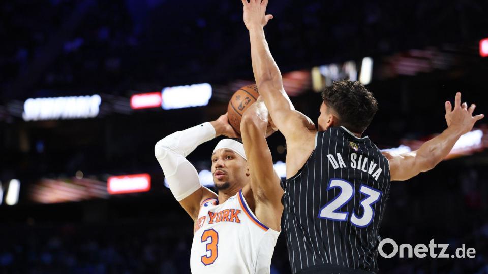 Orlandos Tristan da Silva (l) wehrte sich vergeblich gegen Josh Hart und die Knicks. Bild: Ronda Churchill/AP/dpa