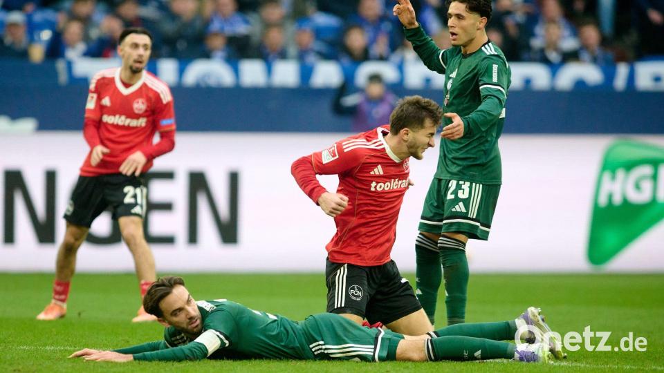 Die Nürnberger kämpften auf Schalke verbissen. Bild: Bernd Thissen/dpa