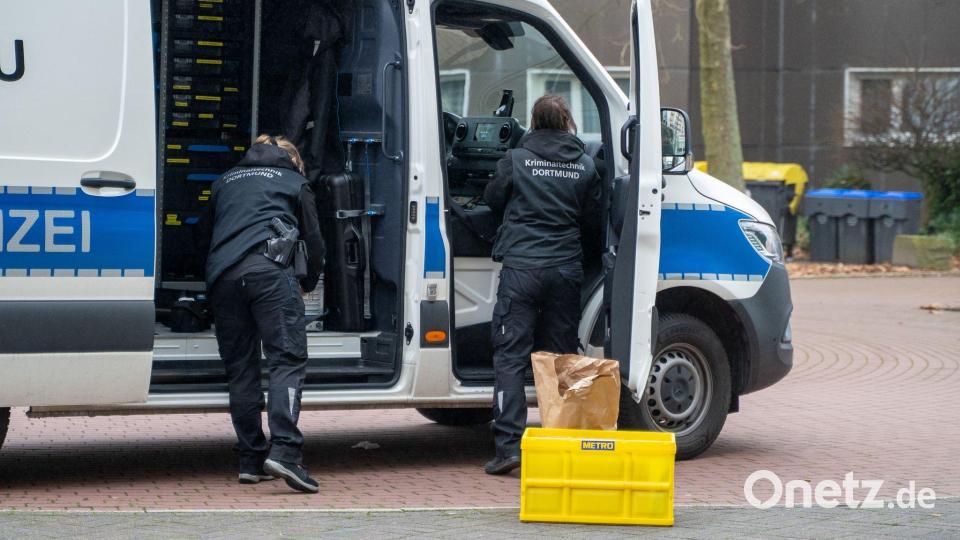 Nach der Attacke wurde der Tatort eingehend untersucht. Bild: Max Lametz/dpa