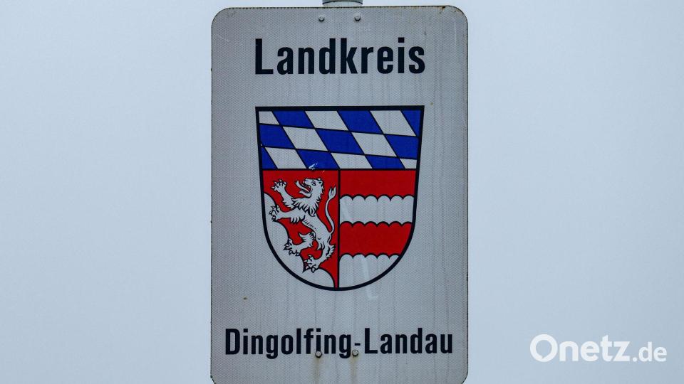 Mutmaßliches Anschlagsziel war ein Weihnachtsmarkt im Raum Dingolfing. Bild: Armin Weigel/dpa