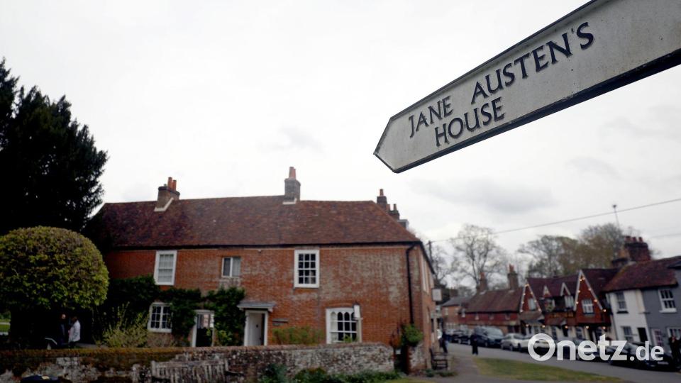 Chawton House mit seinem weitläufigen Park steht heute Besucherinnen und Besuchern offen, die auf Jane Austens Spuren wandeln wollen. (Archivbild) Bild: Li Ying/XinHua/dpa