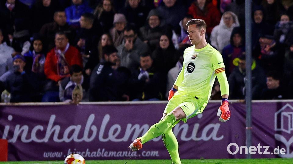 Der Deutsche stand erstmals seit Monaten wieder in Barcelonas Startelf. Bild: Rudy Garcia/AP/dpa