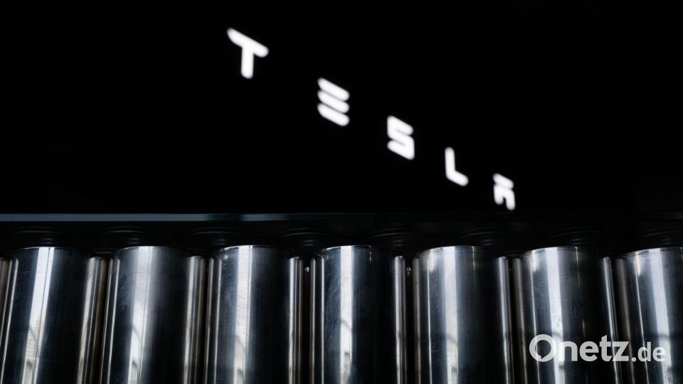 Der US-Elektroautobauer will Voraussetzungen für eine Produktion von Batteriezellen in Grünheide bei Berlin schaffen. Bild: Sebastian Gollnow/dpa