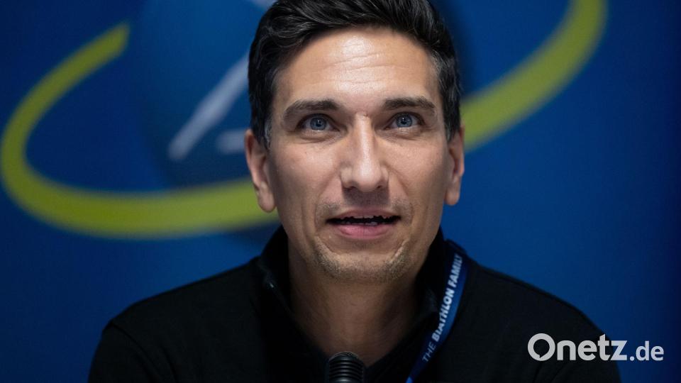 Christian Winkler hat die Klage des russischen Biathlon-Verbandes gelassen zur Kenntnis genommen. (Archivbild) Bild: Sven Hoppe/dpa