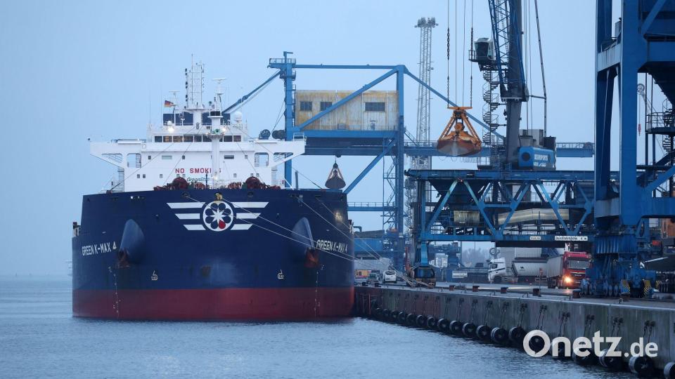 Schlechte Aussichten für die deutsche Wirtschaft: Der Ifo-Index trübt sich ein. (Archivbild) Bild: Bernd Wüstneck/dpa