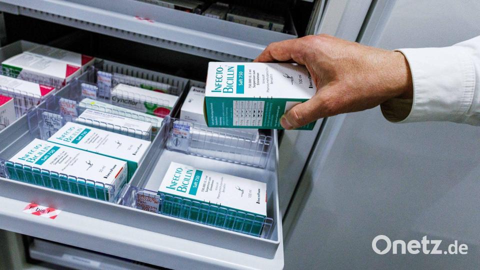 Viele Antibiotika basieren auf Penicillinen. (Illustration) Bild: Carsten Koall/dpa