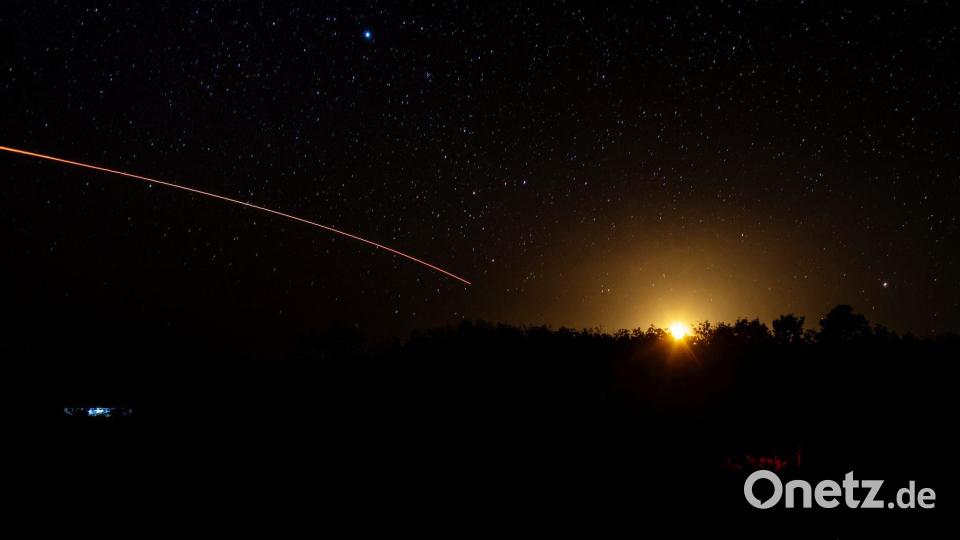 Das thailändische Militär feuert mit Artillerie auf Kambodscha. Bild: Wason Wanchakorn/AP/dpa