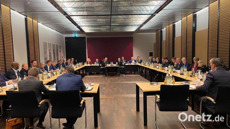 Der Vermittlungsausschuss kam zur ersten Sitzung in dieser Wahlperiode zusammen. Bild: Sascha Meyer/dpa