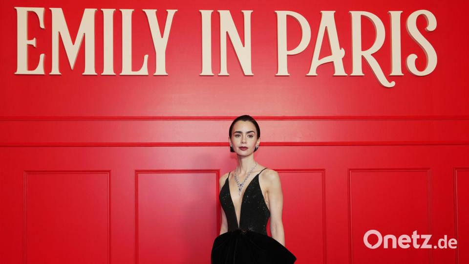 Statt in Paris ist die junge Protagonistin Emily zu Staffelbeginn in Rom. Archivbild: Aurelien Morissard/AP/dpa