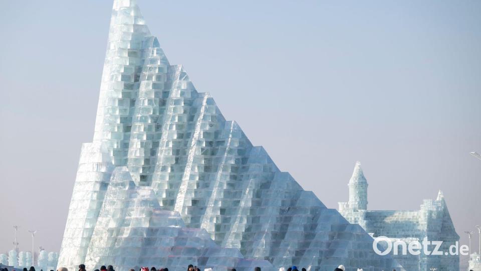 Spektakulärer Winterpark: Harbin Ice-Snow World öffnet Bild: Zhang Tao/XinHua/dpa