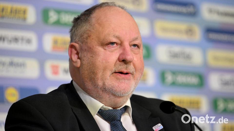 DHB-Boss Andreas Michelmann hält einen Führungswechsel im Handball-Weltverband für dringend nötig. (Archivbild) Bild: Marijan Murat/dpa