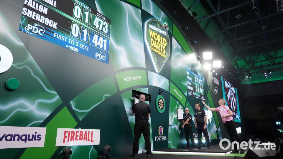 Fallon Sherrock ist ausgeschieden. Bild: John Walton/PA Wire/dpa