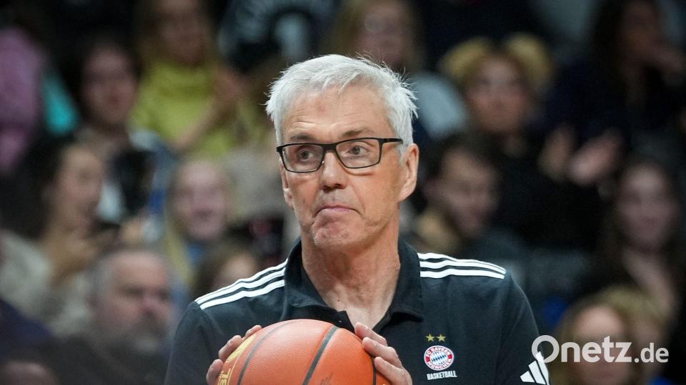 Gordon Herbert und die Bayern-Basketballer sind in Köln zu Gast. (Archivfoto) Bild: Soeren Stache/dpa