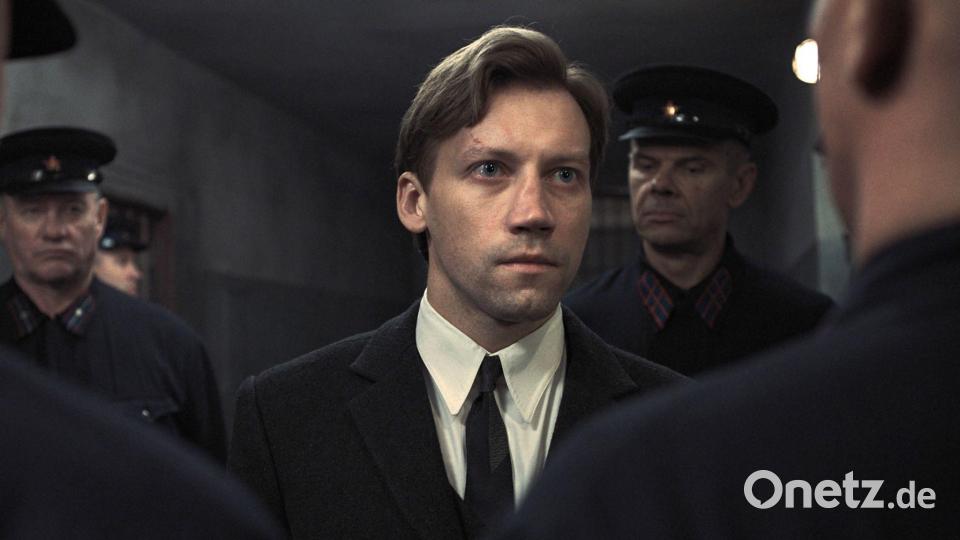 Alexander Alexandrowitsch Kusnezow als Alexander Kornev in einer Szene des Films „Zwei Staatsanwälte“. Bild: -/PROGRESS Filmverleih/dpa