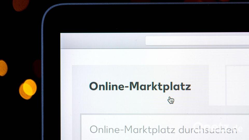 Künftig soll auf der Website so lange wie die Widerrufsfrist gilt, ein Widerrufsbutton zu finden sein. (ISymbolbild) Bild: Sina Schuldt/dpa