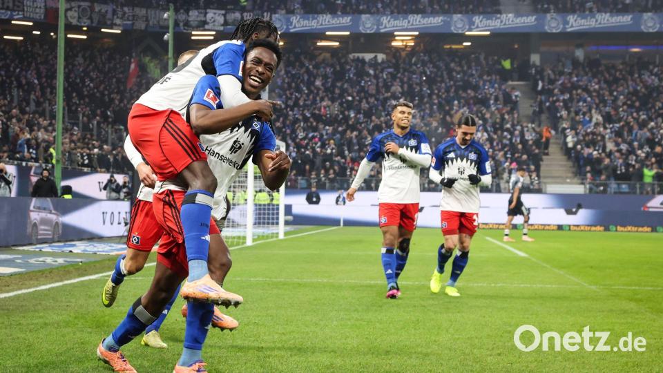 Der HSV ging durch Sambi Lokonga in Führung. Bild: Christian Charisius/dpa