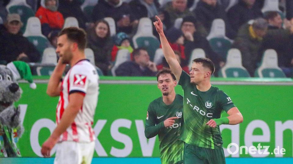 Erzielte drei Tore für Wolfsburg: Dzenan Pejcinovic Bild: Darius Simka/dpa