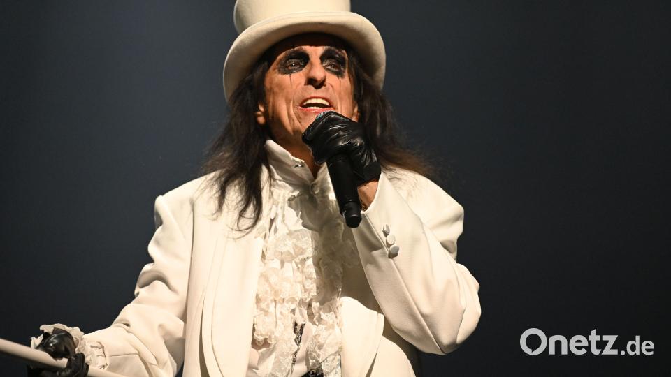 Alice Cooper, der "Gottvater des Schock-Rock". Bild: Tobias Schwarzmeier