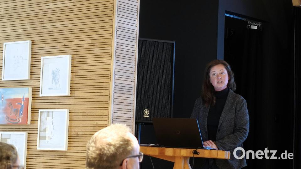 Ivana Danisch ist Leiterin des am Landratsamt Tirschenreuth angesiedelten Projektbüros "Aller.Land". Bild: Holger Stiegler, ALE Oberpfalz