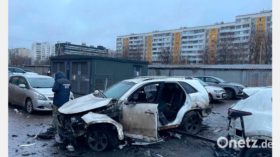 Ermittler bei der Arbeit am Tatort in Moskau. Bild: Uncredited/Investigative Committee of Moscow via AP/dpa