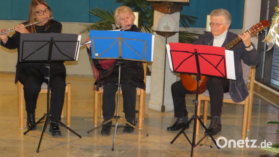 Das Trio Cantabile mit stillen Tönen. Bild: adj