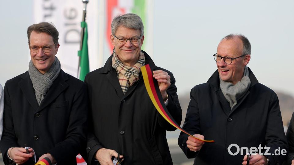 Nach fast vier Jahren: A45-Rahmedetalbrücke wieder eröffnet Bild: Rolf Vennenbernd/dpa