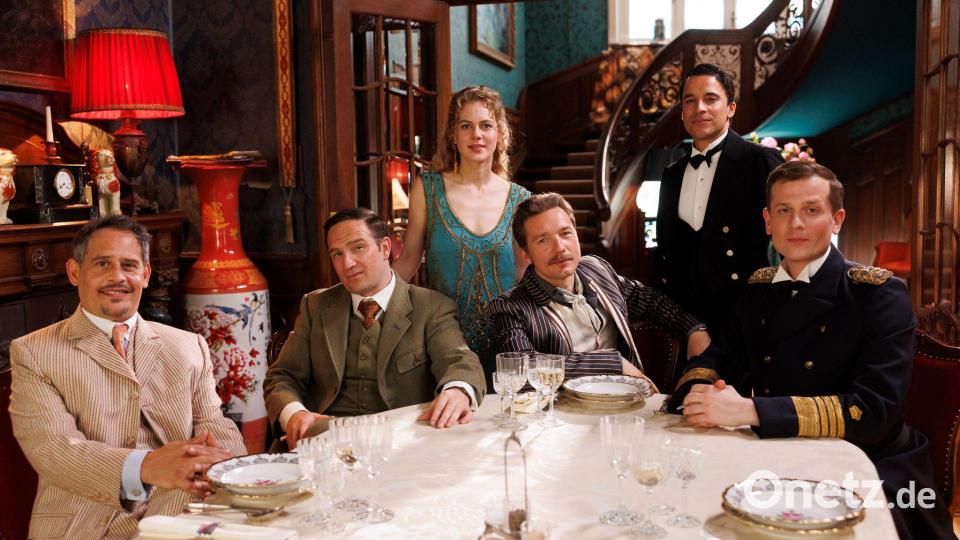 Moritz Bleibtreu spielt in der Serie Mister Pommeroy. Bild: Frederic Batier/Amazon MGM Studios/dpa