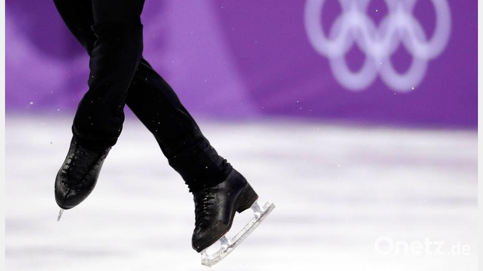 Der US-amerikanische Eiskunstlaufverband arbeitet mit einer App zusammen, die mit Hilfe von KI Daten auswertet. (Symbolbild) Bild: Bernat Armangue/AP/dpa