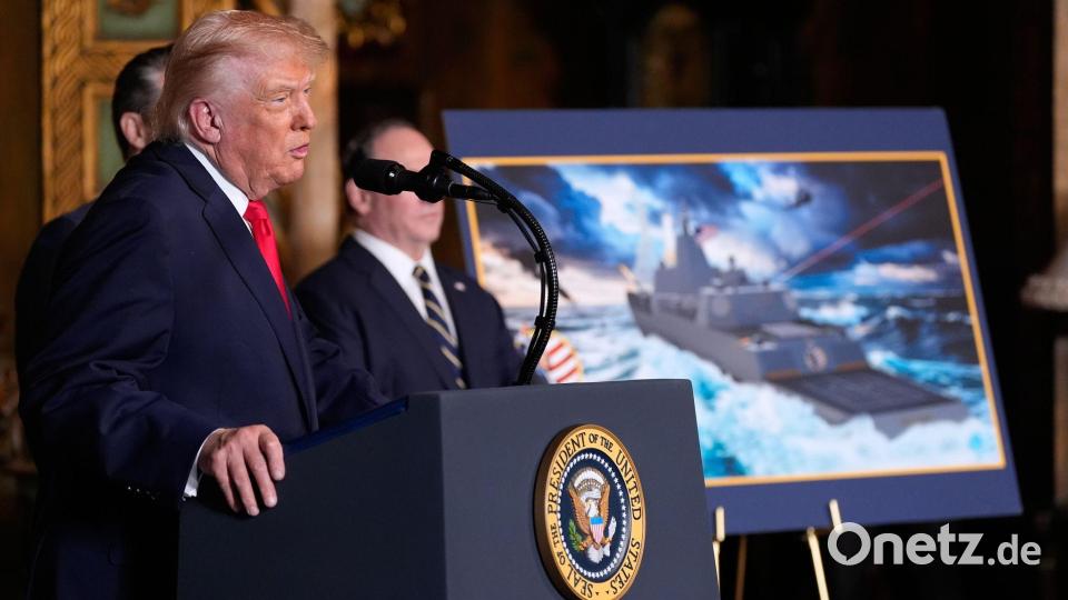 Trump kündigt den Bau von neuen Schlachtschiffen an. Bild: Alex Brandon/AP/dpa