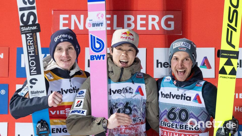 Drei Kandidaten für den Tourneesieg: Domen Prevc, Ryoyu Kobayashi und Felix Hoffmann (l-r). (Archivbild) Bild: Urs Flueeler/KEYSTONE/dpa