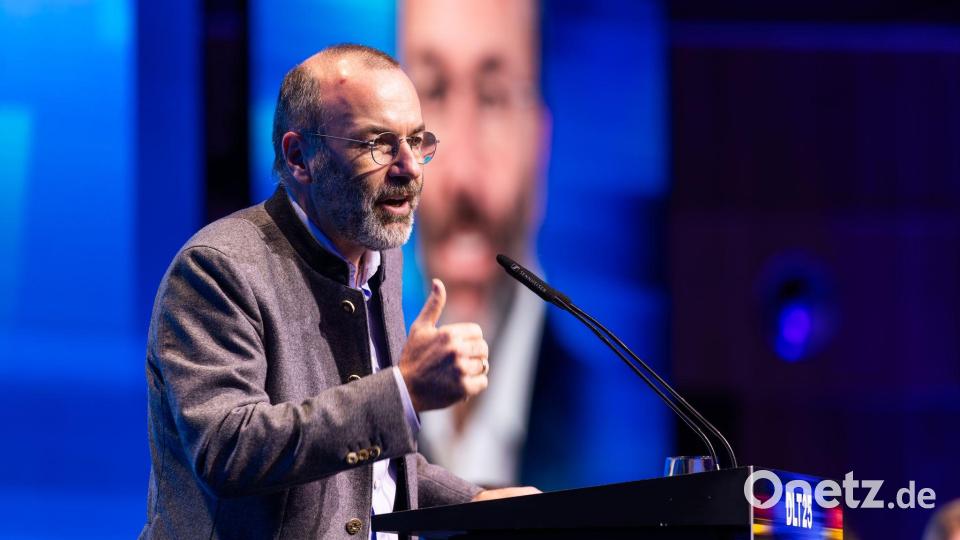 Fordert den Ausbau der EU zu einer europäischen Nato: Manfred Weber (CSU), Vorsitzender der Fraktion EVP im Europäischen Parlament. (Archivbild) Bild: Philipp von Ditfurth/dpa