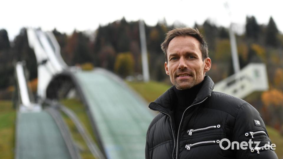 Sven Hannawald forderte stets eine Tournee mit Originalplan. (Archivbild) Bild: Angelika Warmuth/dpa