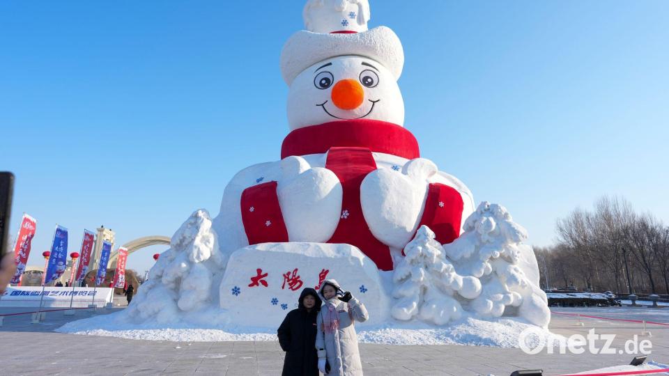 „Mr. Snowman“ ist Teil der diesjährigen Expo. Bild: Wang Song/XinHua/dpa