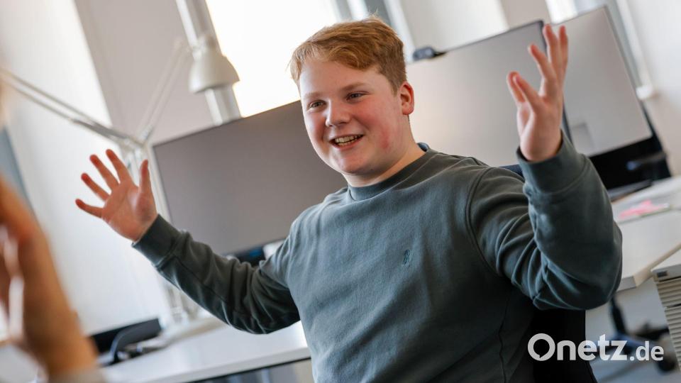 Seit zwei Jahren ist Julius Weckauf in einer festen Beziehung. Bild: Thomas Banneyer/dpa