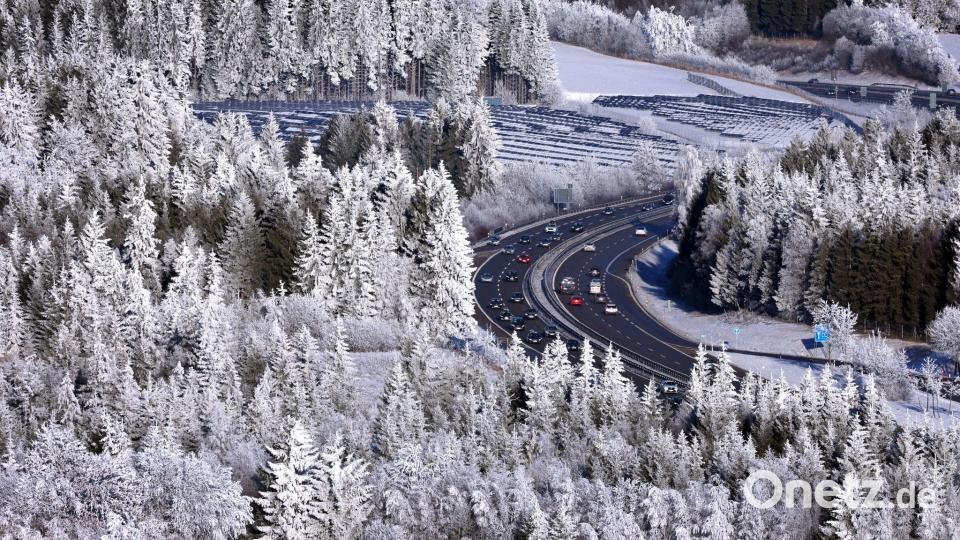 Die drei Weihnachtstage vom 24. bis 26. Dezember waren in Deutschland im Mittel so kalt wie seit dem Jahr 2010 nicht mehr. Bild: Karl-Josef Hildenbrand/dpa