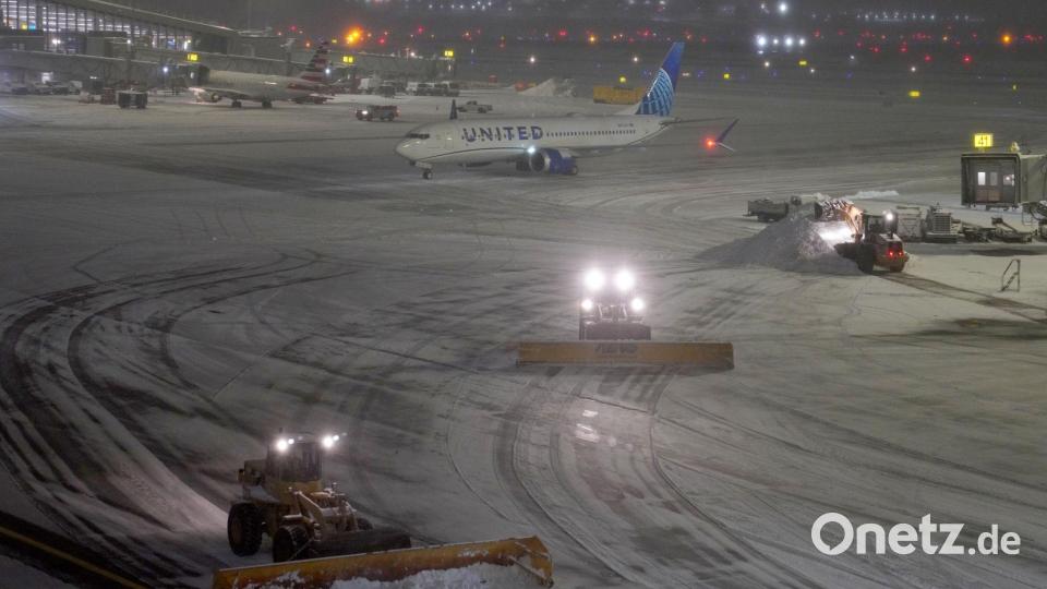 Von den Flugstreichungen am Freitag waren Flightaware zufolge besonders die drei Flughäfen des Großraums New York betroffen. Bild: Zhang Fengguo/XinHua/dpa
