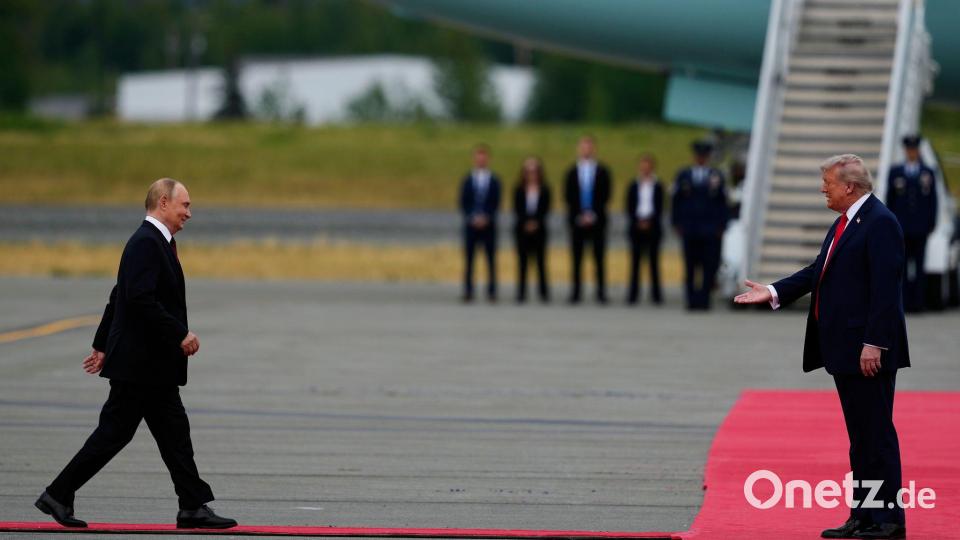 Umstrittener Empfang auf US-Boden: Trump und Putin in Alaska. (Archivbild) Bild: Julia Demaree Nikhinson/AP/dpa