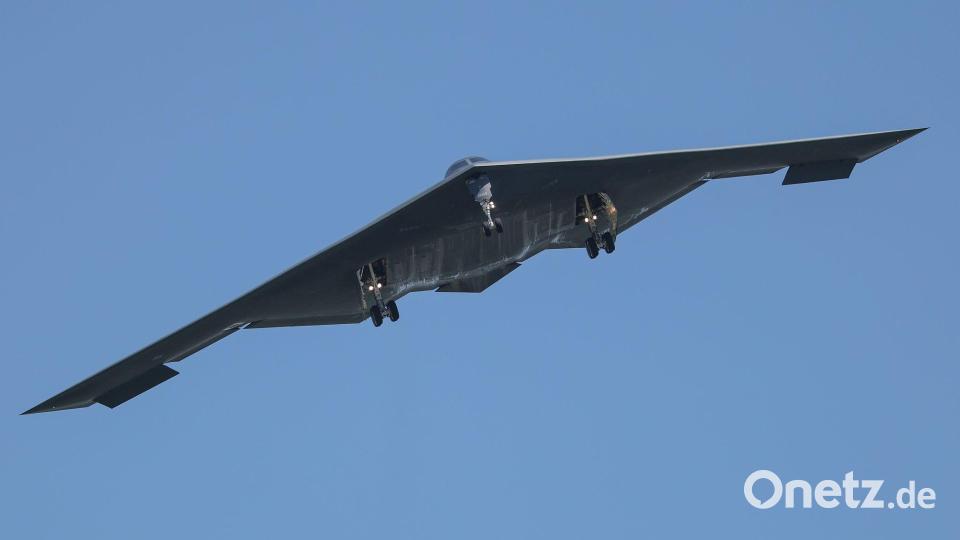 Mit Tarnkappenbombern haben die USA Ziele im Iran angegriffen. (Archivbild) Bild: David Smith/FR172245 AP/AP/dpa