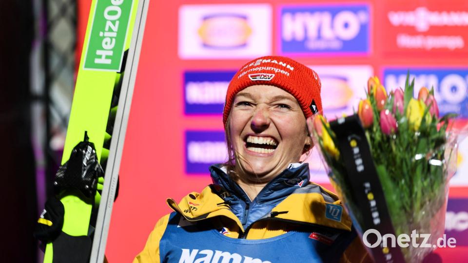 So sah man sie häufig: Springerin Schmid im Auslauf. (Archivbild) Bild: Geir Olsen/NTB Scanpix/AP/dpa