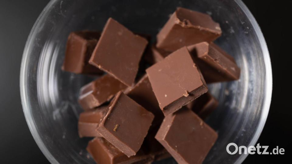 Die Preise für Schokolade sind deutlich höher als noch vor ein oder zwei Jahren. (Symbolbild) Bild: Hendrik Schmidt/dpa