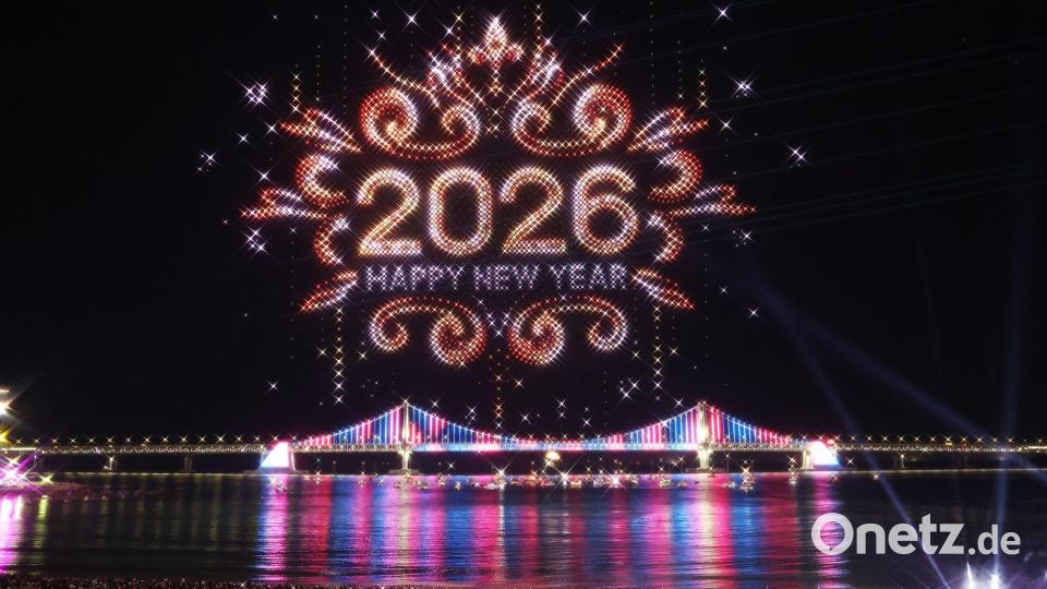 Funkelnde Drohnenkunst: Busan begrüßt 2026 mit spektakulärer Lichtershow am Himmel. Bild: Kang Sun-bae/Yonhap/AP/dpa
