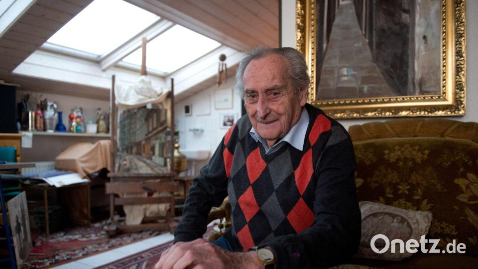 Walter Schultheiß war auch Maler. (Archivbild) Bild: Marijan Murat/dpa