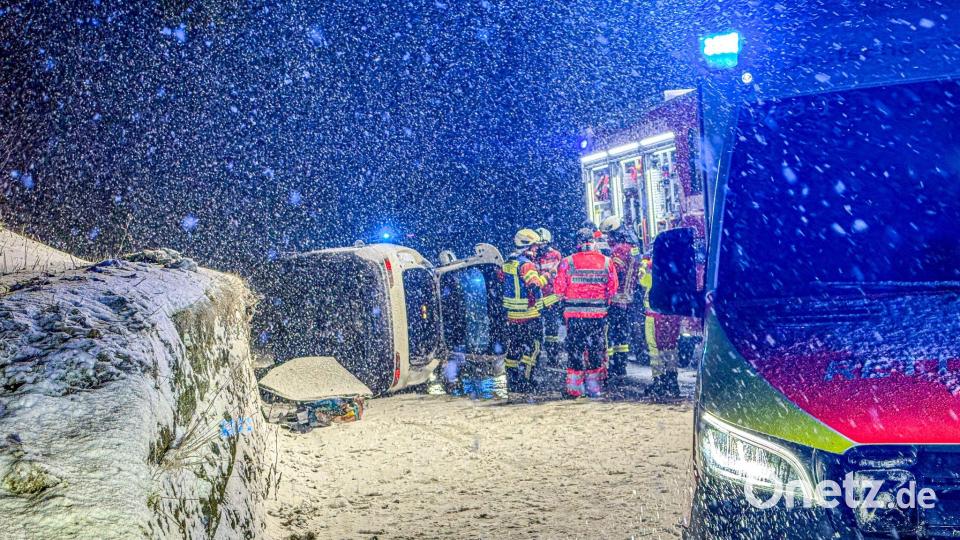 Bundesweit gab es Unfälle, vielfach blieb es dabei aber bei Blechschäden. Bild: Joshua Rzepka/onw-images/dpa