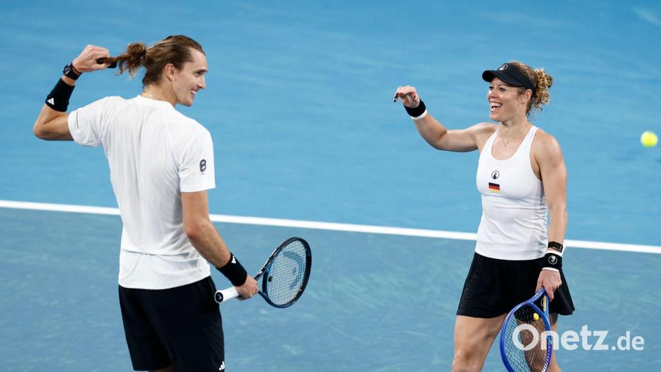 Alexander Zverev und Laura Siegemund feiern den Sieg zum Auftakt beim United Cup. Bild: Mark Evans/AAP/dpa